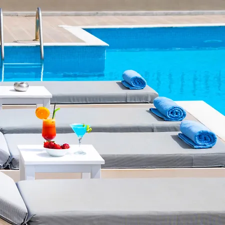 Aparthotel Garden Heated Pool 3*